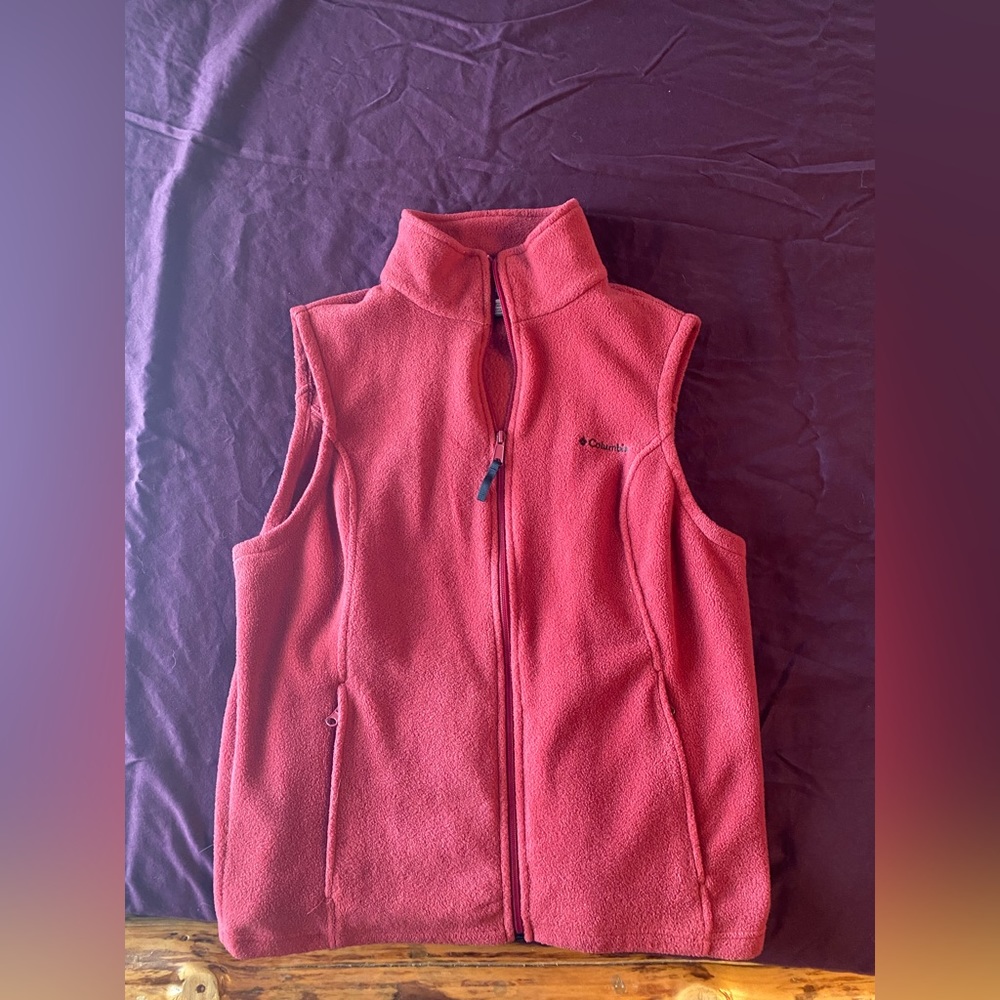 Columbia Vest